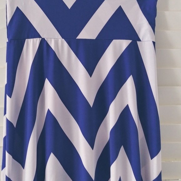 Maxi skirt - Picture 2 of 2